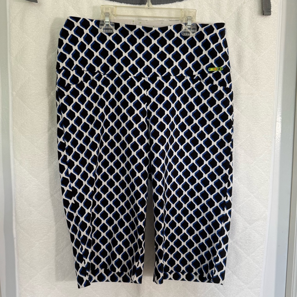 Swing Control Shorts